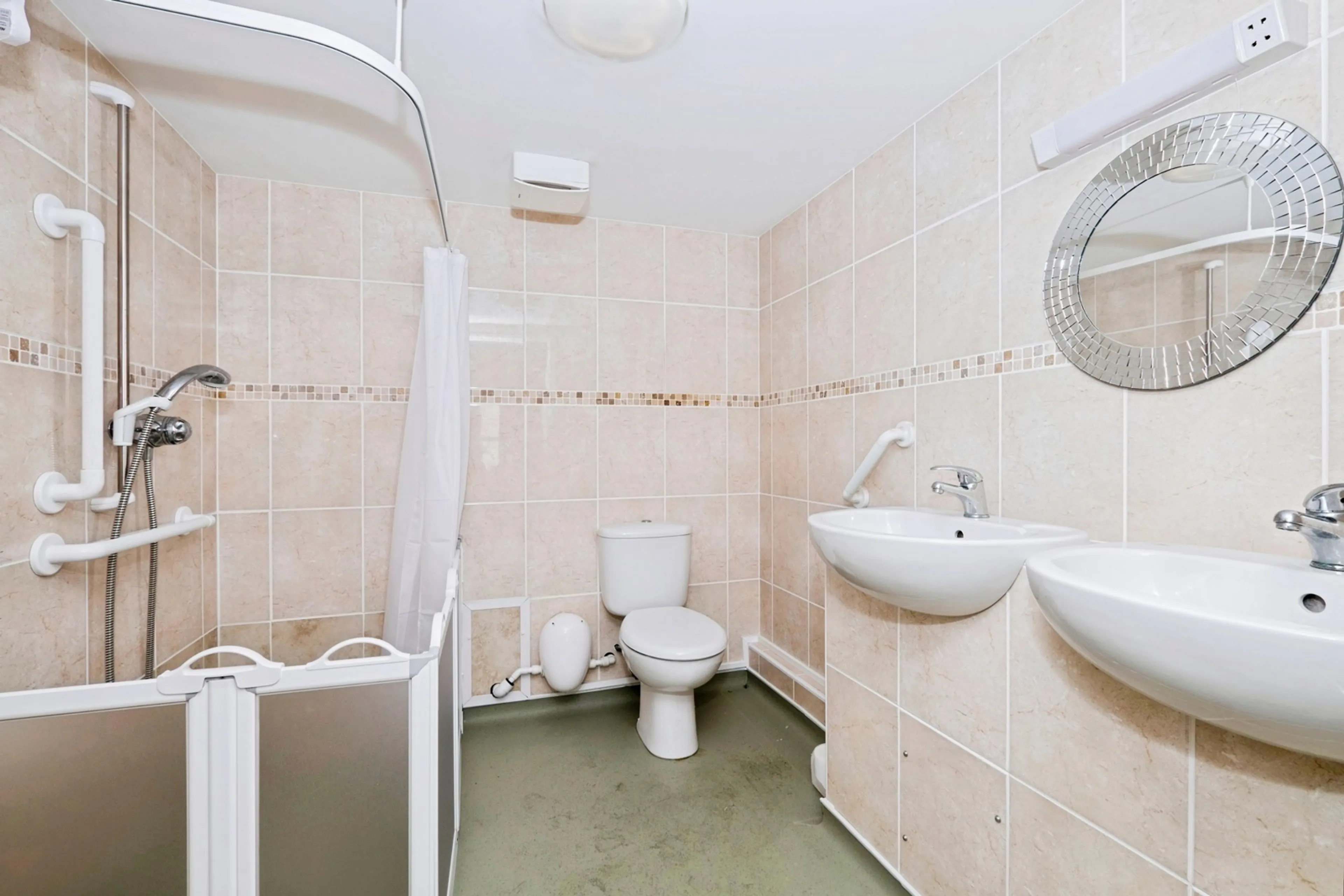 Property photo 13