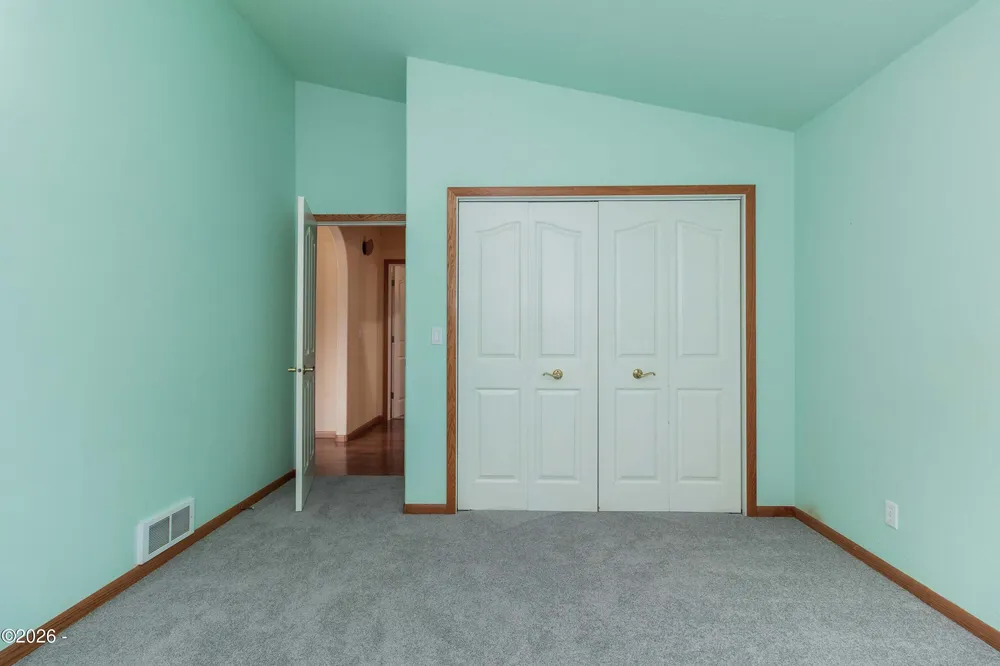 590 NW Terrace St, Waldport, OR 97394