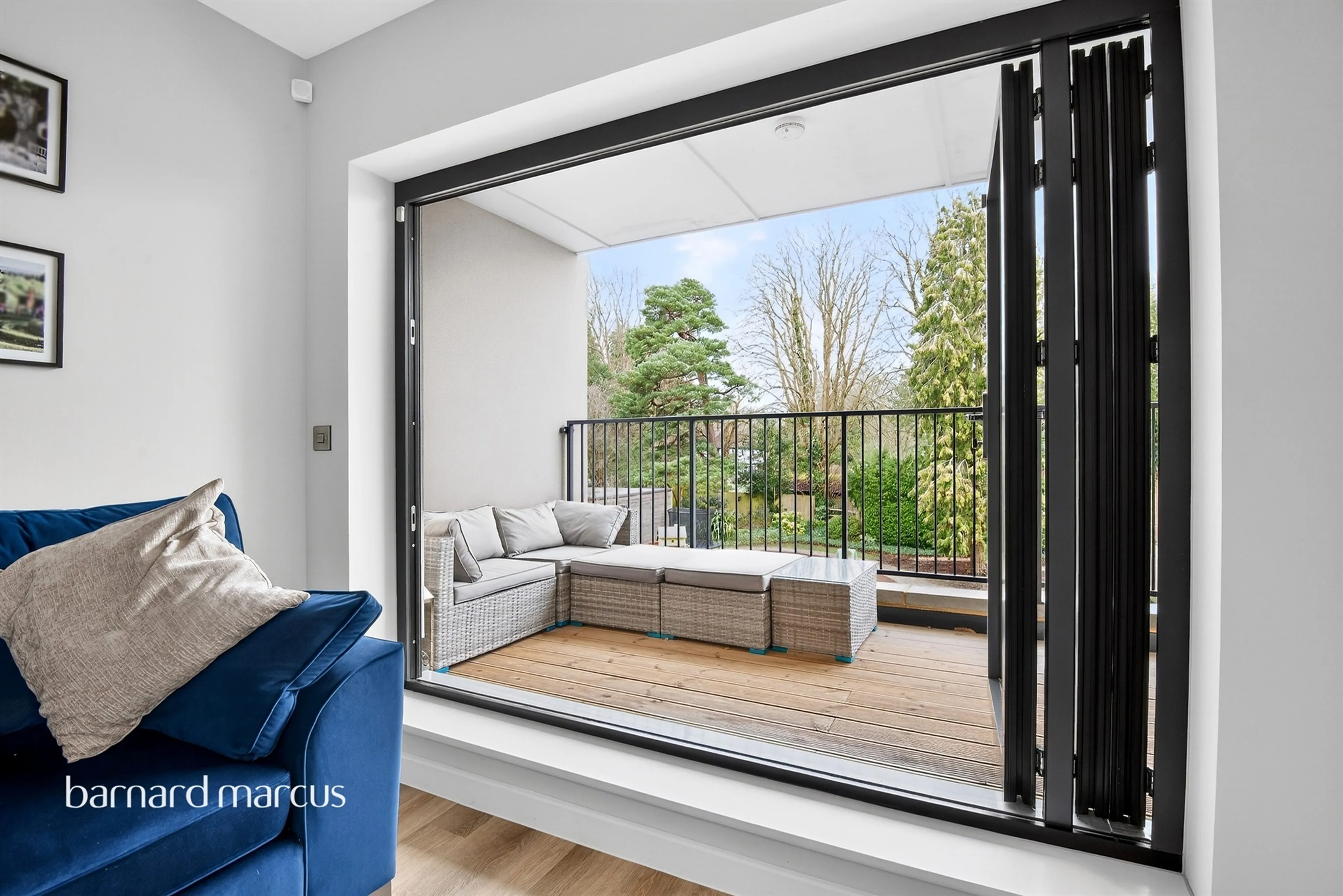 Property at Smitham Bottom Lane, PURLEY