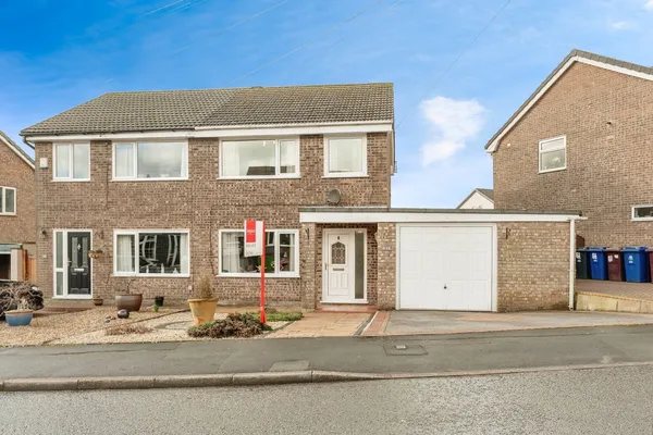 Talbot Drive, Briercliffe, Burnley, L...