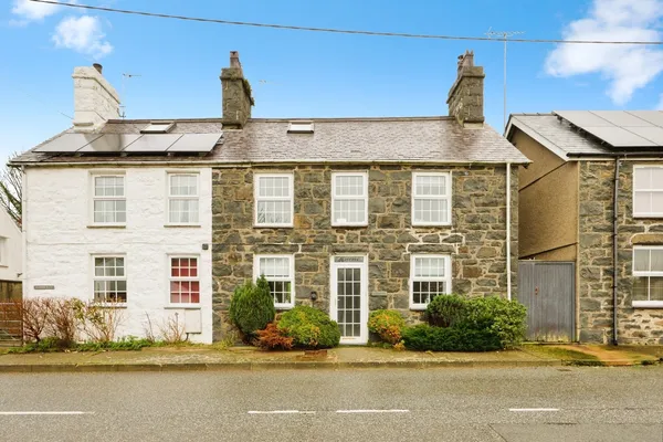 Sarn Meyllteyrn, Gwynedd, LL53