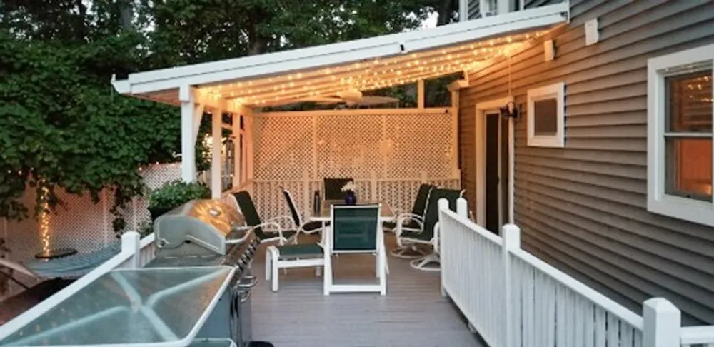 19 Belmont Rd, Sound Beach, NY 11789