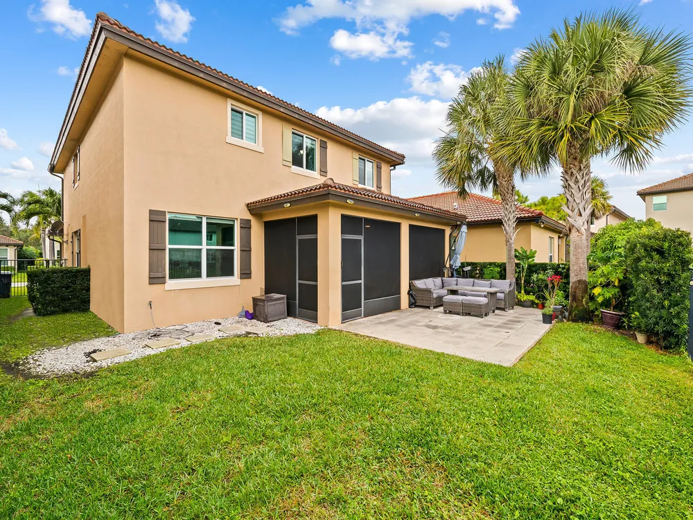 6830 Langdon Way, Lake Worth Beach, FL 33463