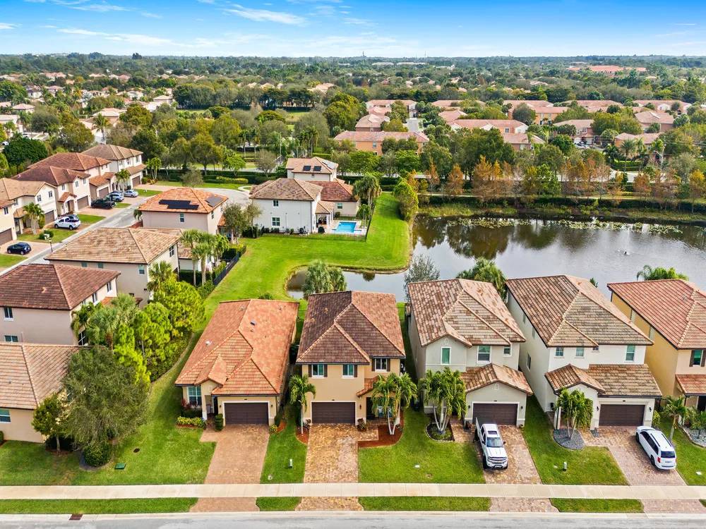 6830 Langdon Way, Lake Worth Beach, FL 33463