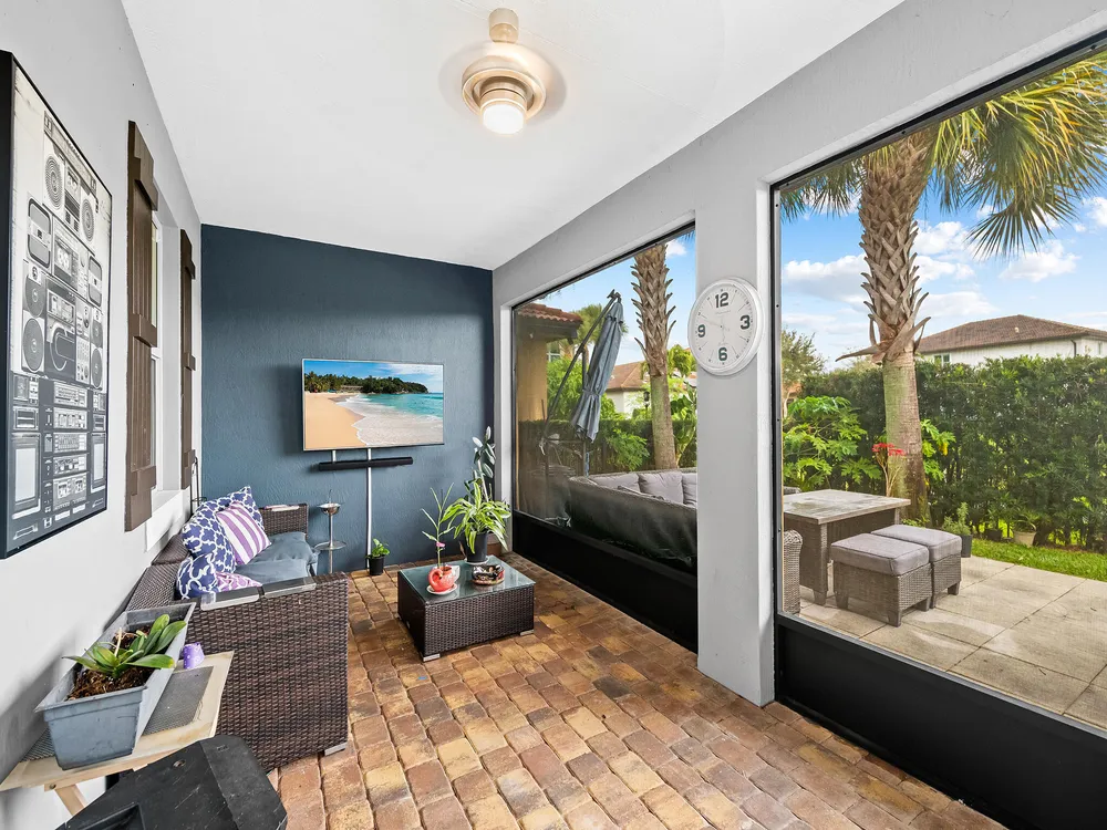 6830 Langdon Way, Lake Worth Beach, FL 33463