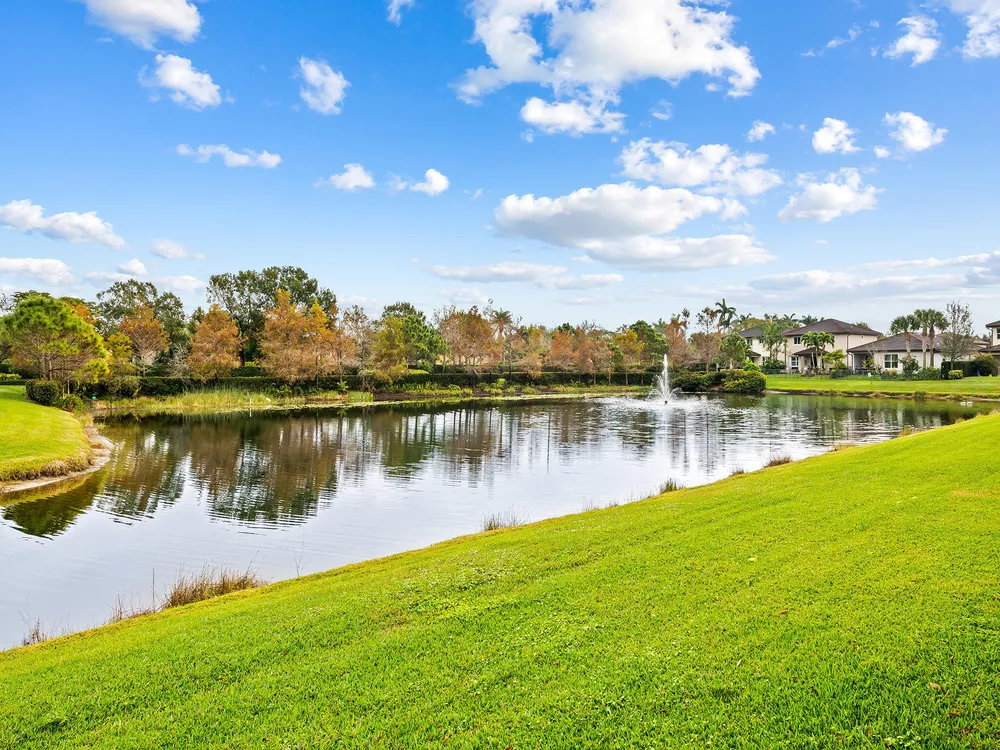 6830 Langdon Way, Lake Worth Beach, FL 33463