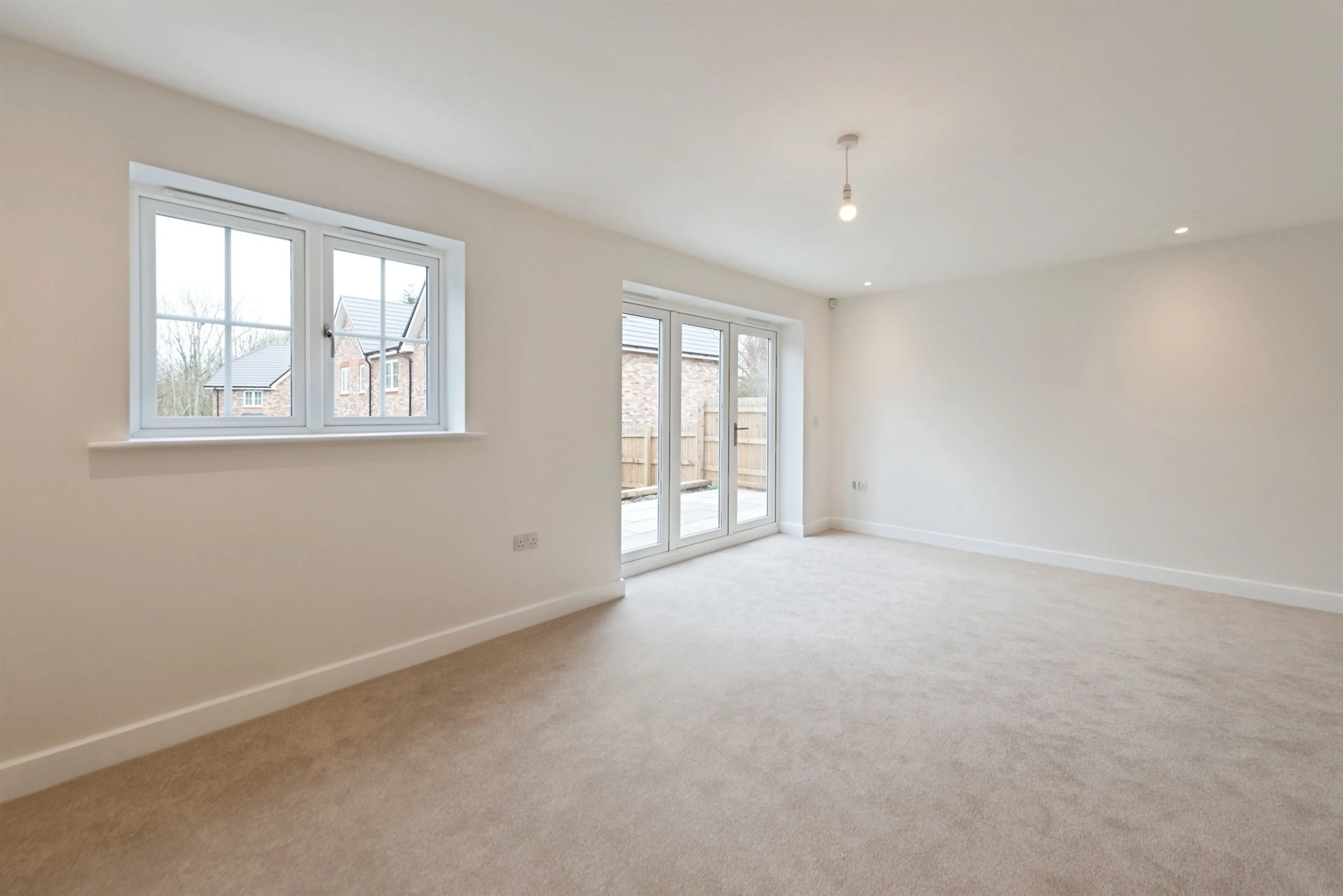 Property at Beacon Bottom, Park Gate, Southampton
