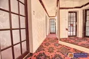 Grid item