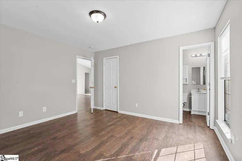 1603 Winding Way, Taylors, SC 29687