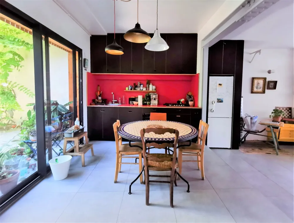 Paris 20th (Charonne), 75020, France