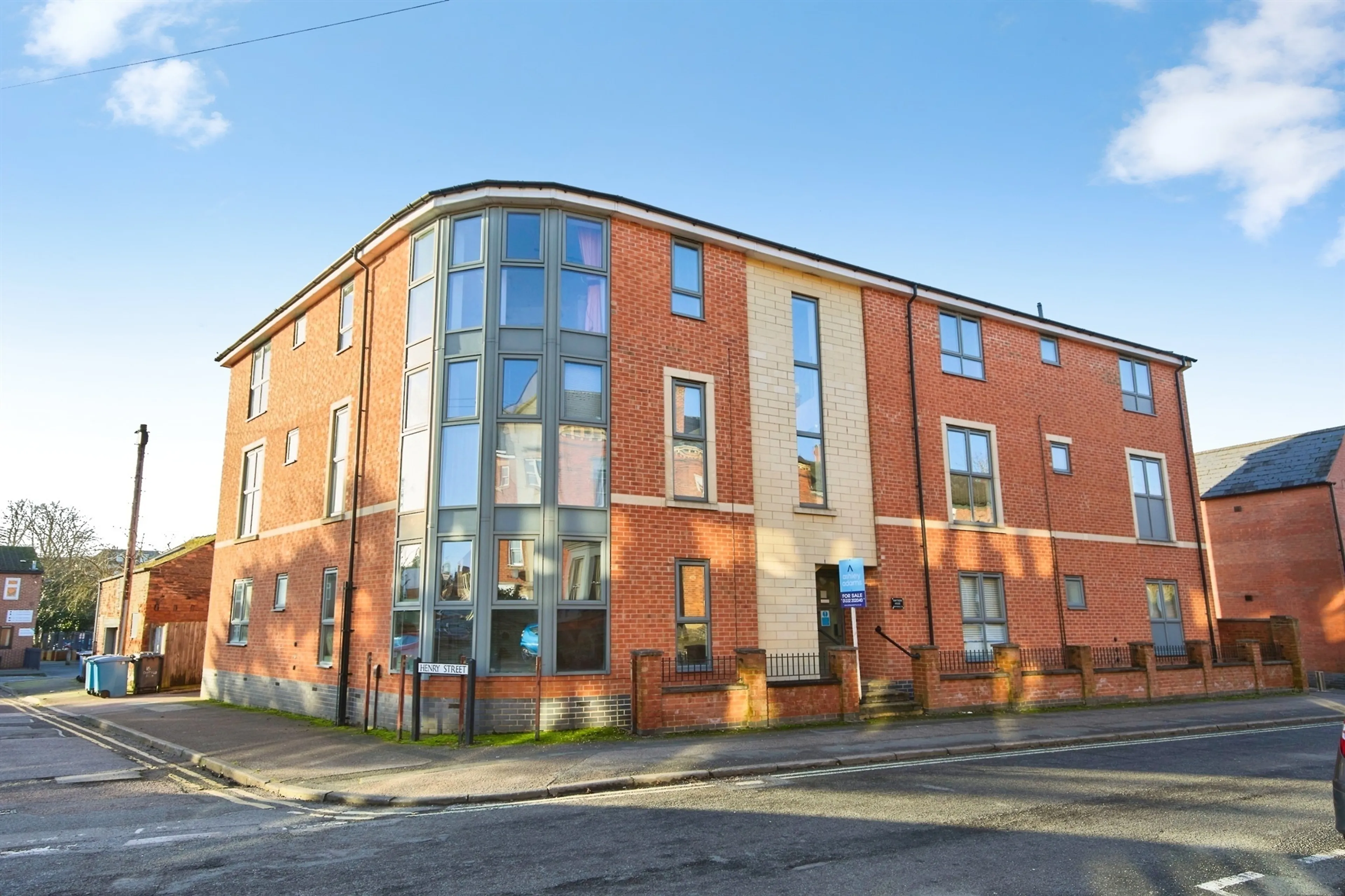 Property photo 0