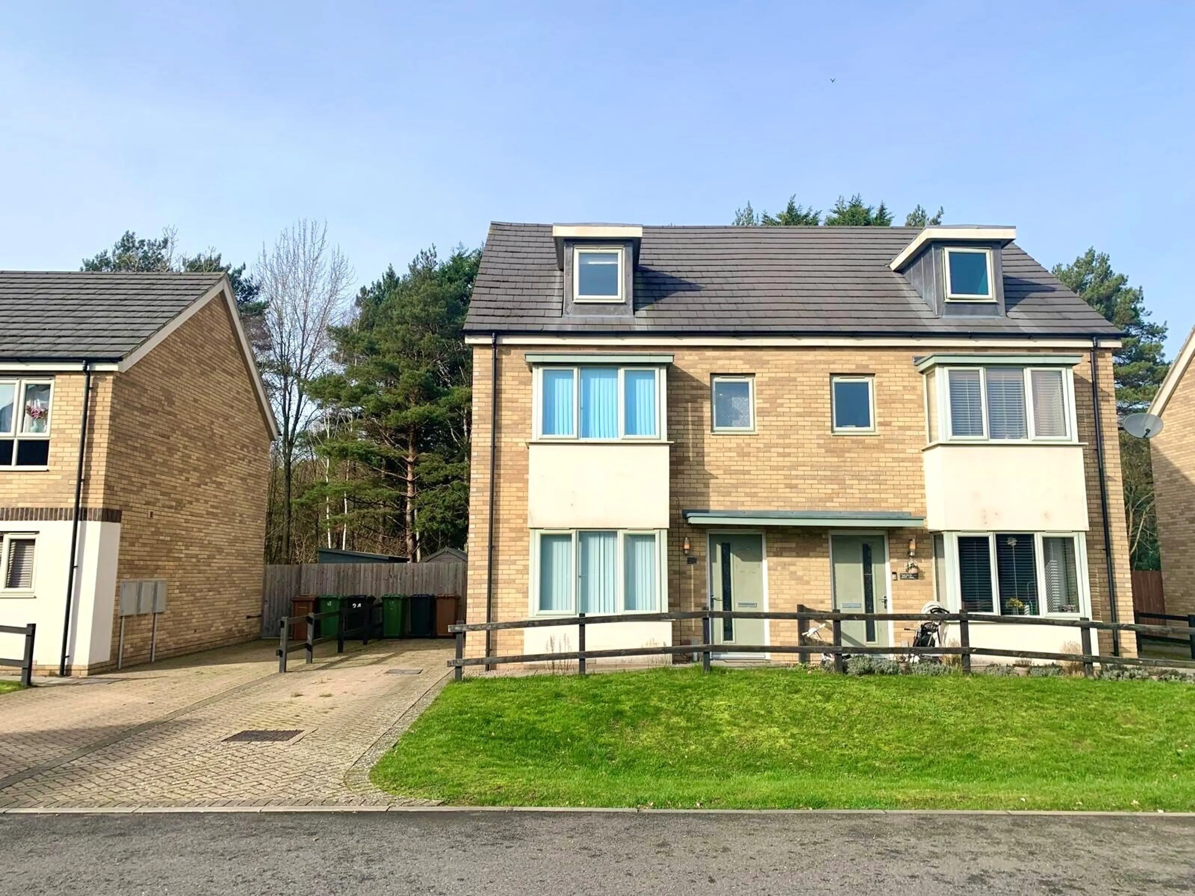 Property at Westbrooke Place, LINCOLN
