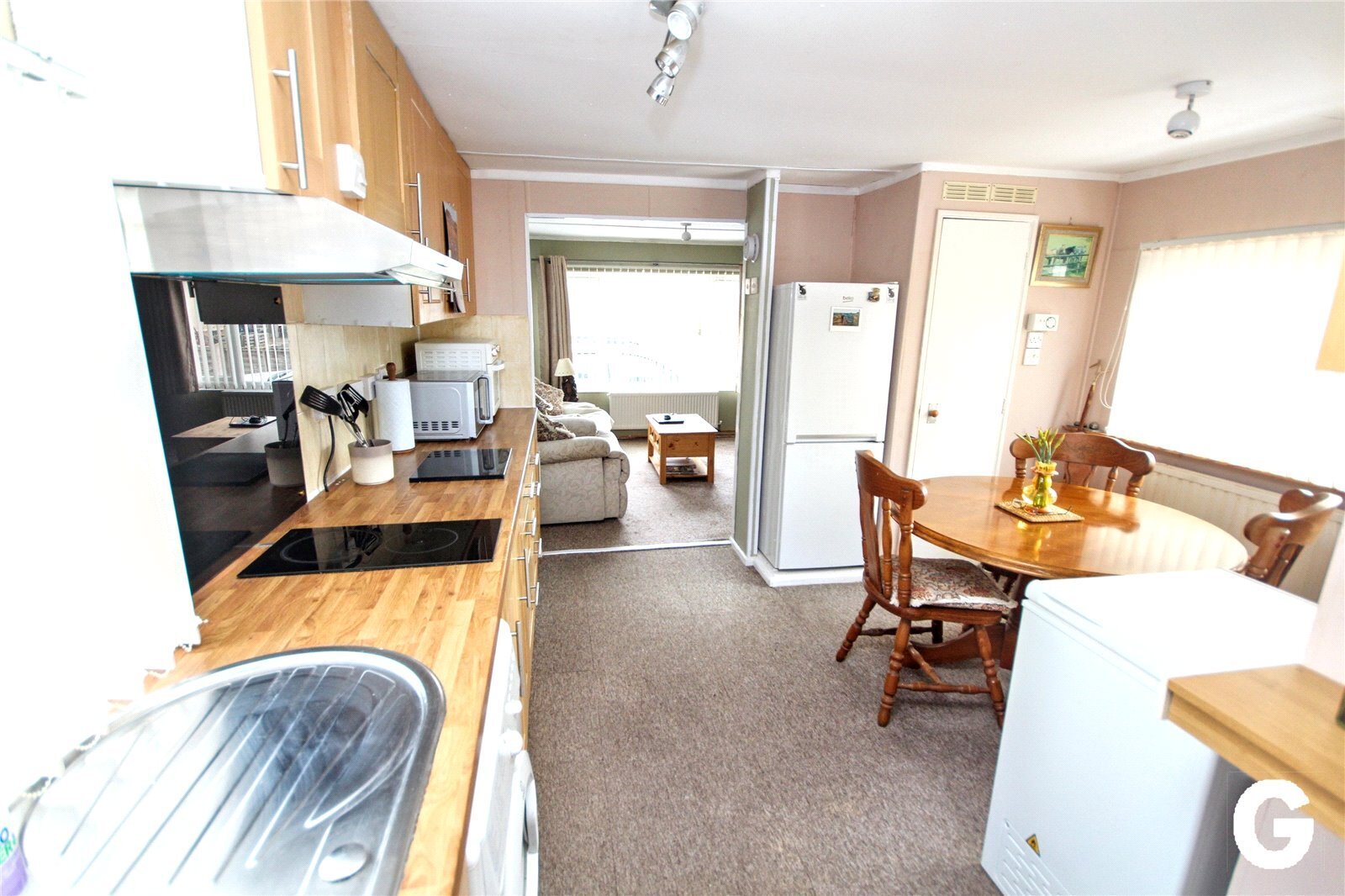 Pilgrims Park, Southampton Road, Ringwood, Hampshire, BH24 Image 3