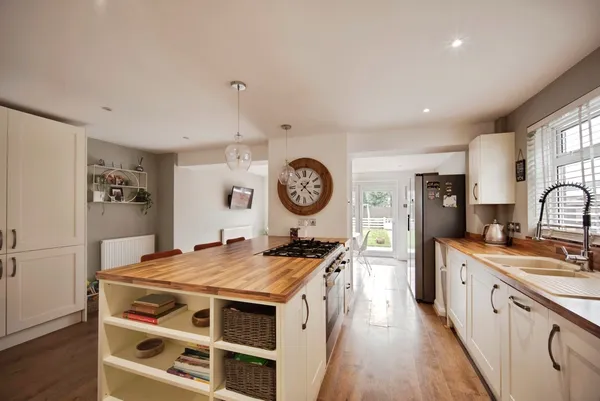 Woodlands Road, AYLESFORD, Kent, ME20