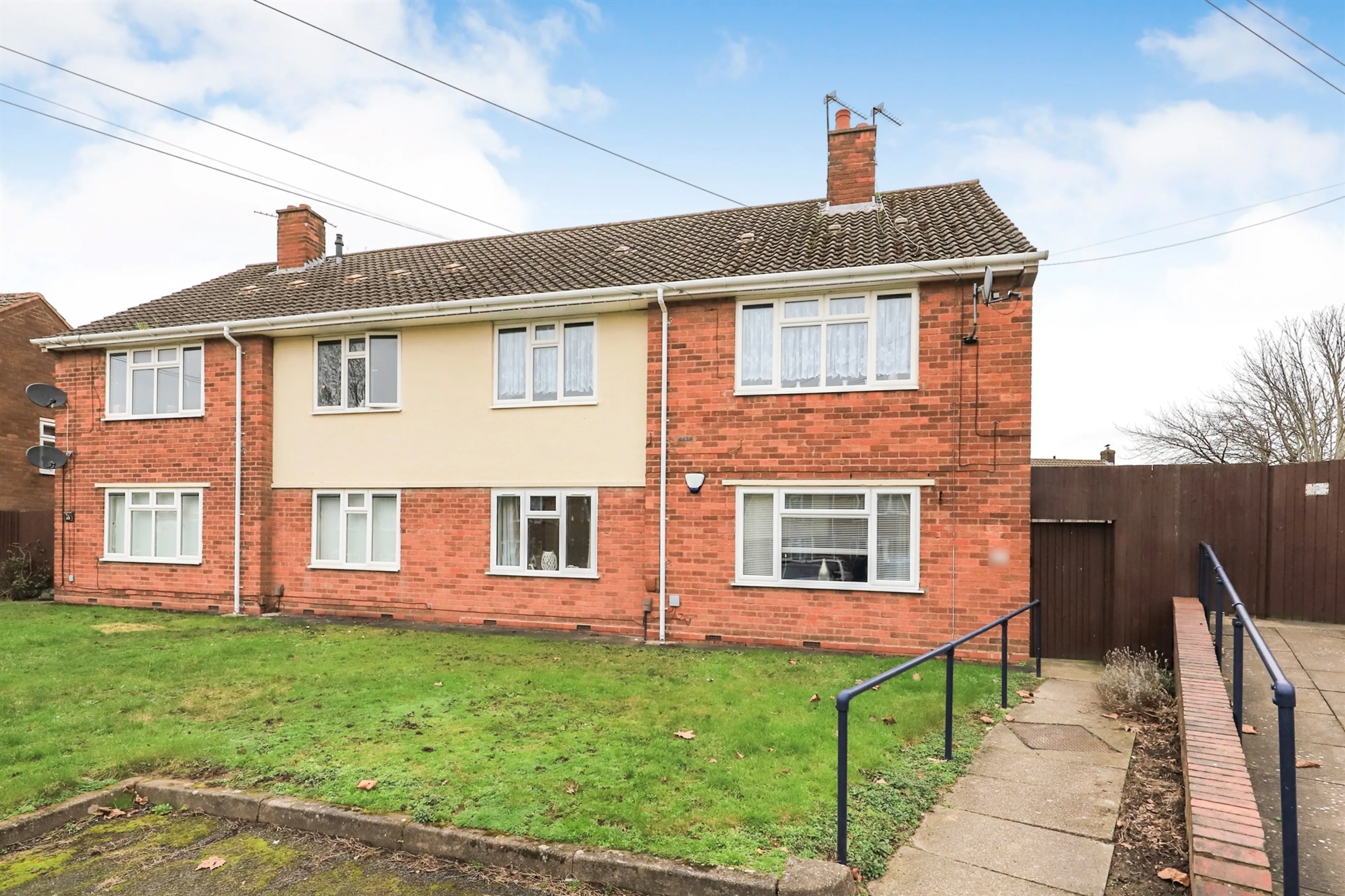 Property photo 0