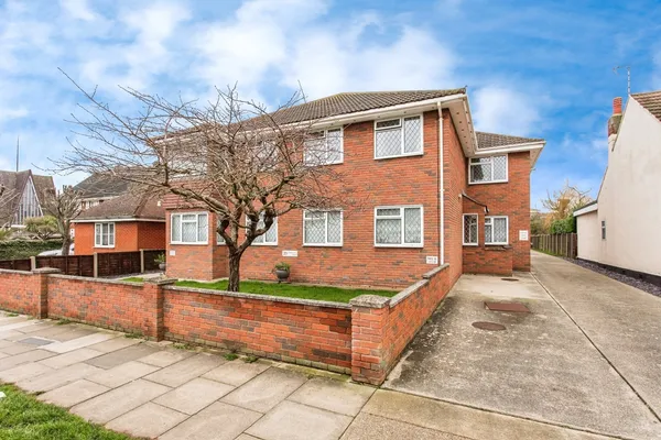 Eastbourne Grove, Westcliff-on-Sea, E..., Essex