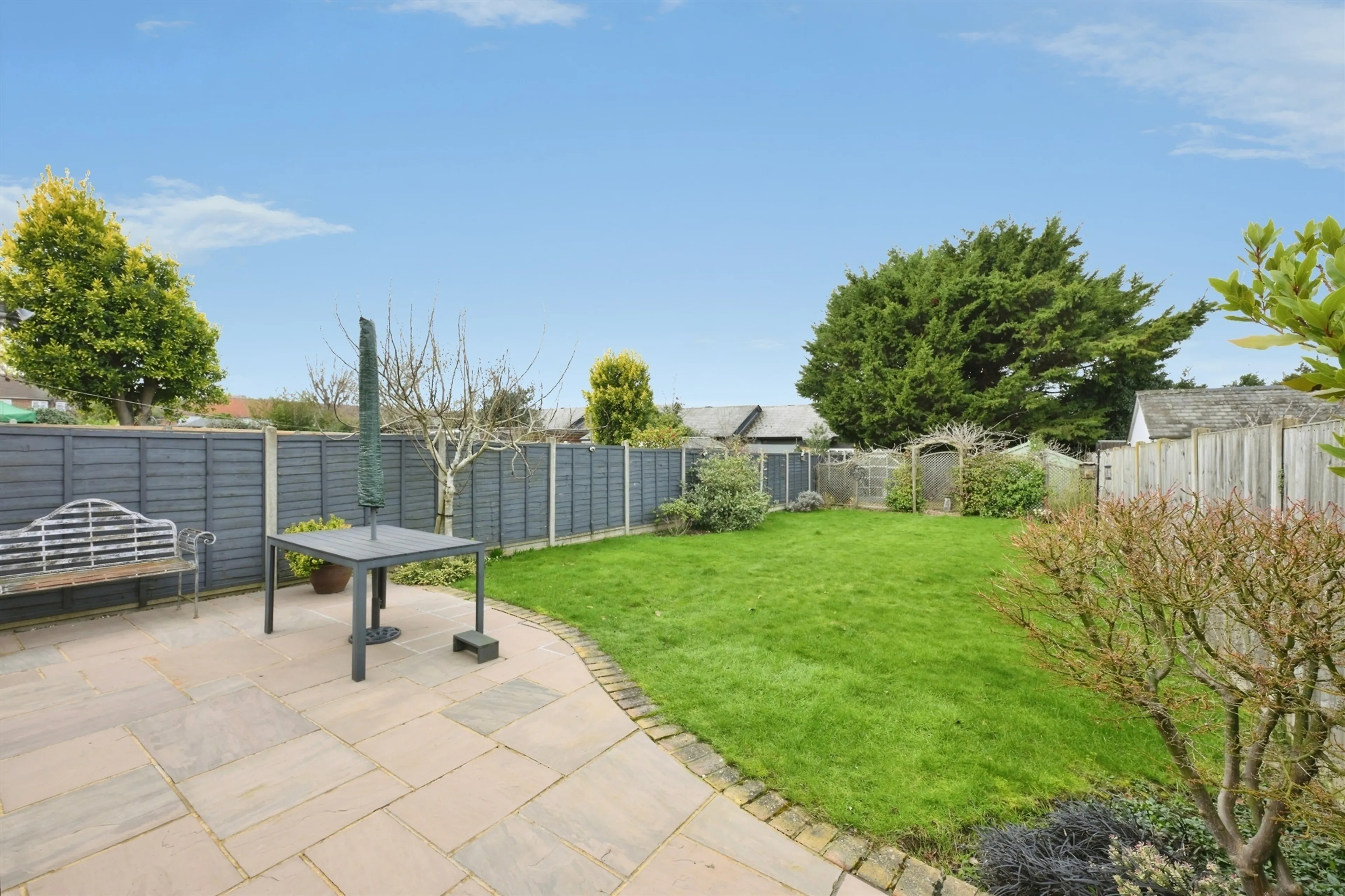 Property at Cromwell Avenue, Cheshunt, Waltham Cross