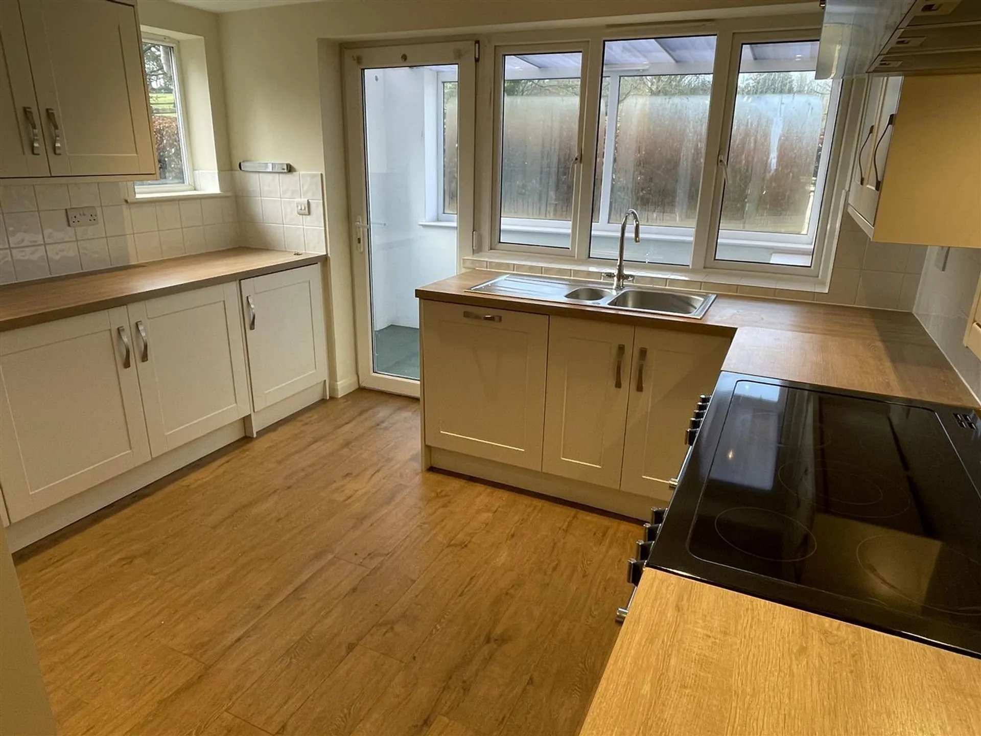 Property photo top 2