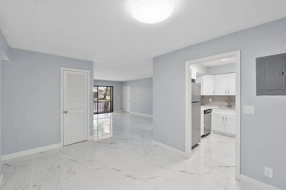 9960 Pineapple Tree Dr, Boynton Beach, FL 33436