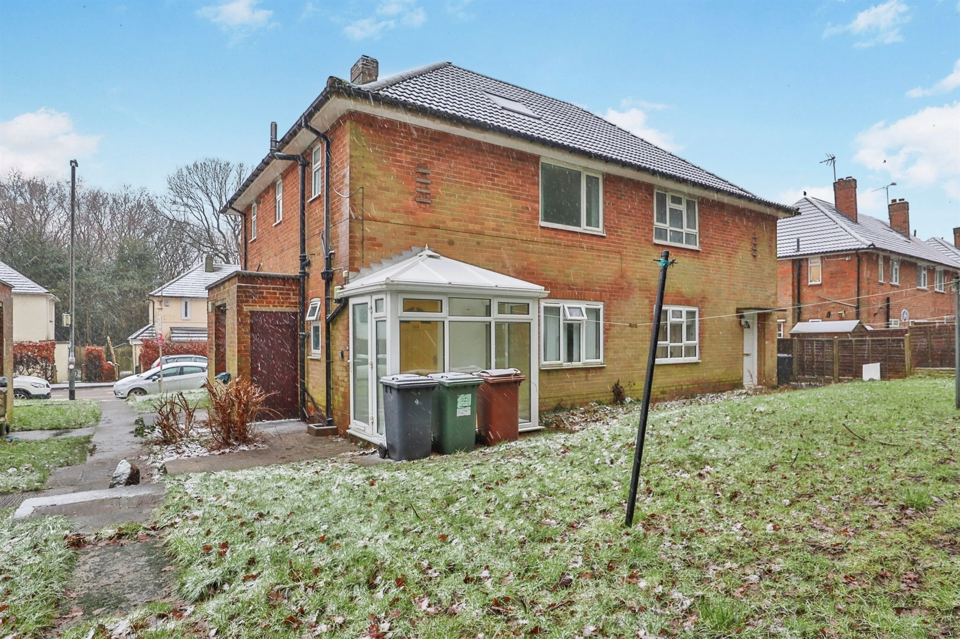 Property at Iveson Drive, Leeds
