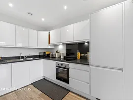 Powdermill Close, New Malden thumb 2