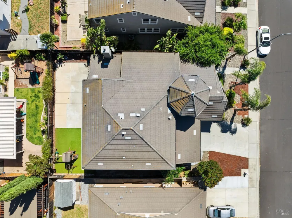 630 Purple Martin Dr, Vacaville, CA 95687