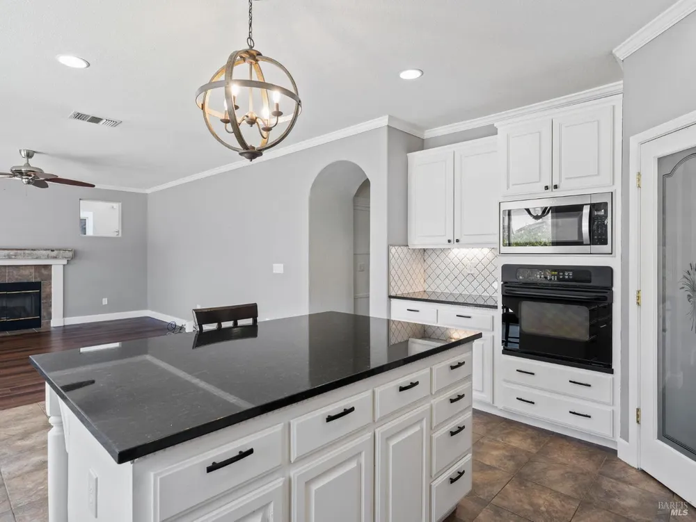 630 Purple Martin Dr, Vacaville, CA 95687