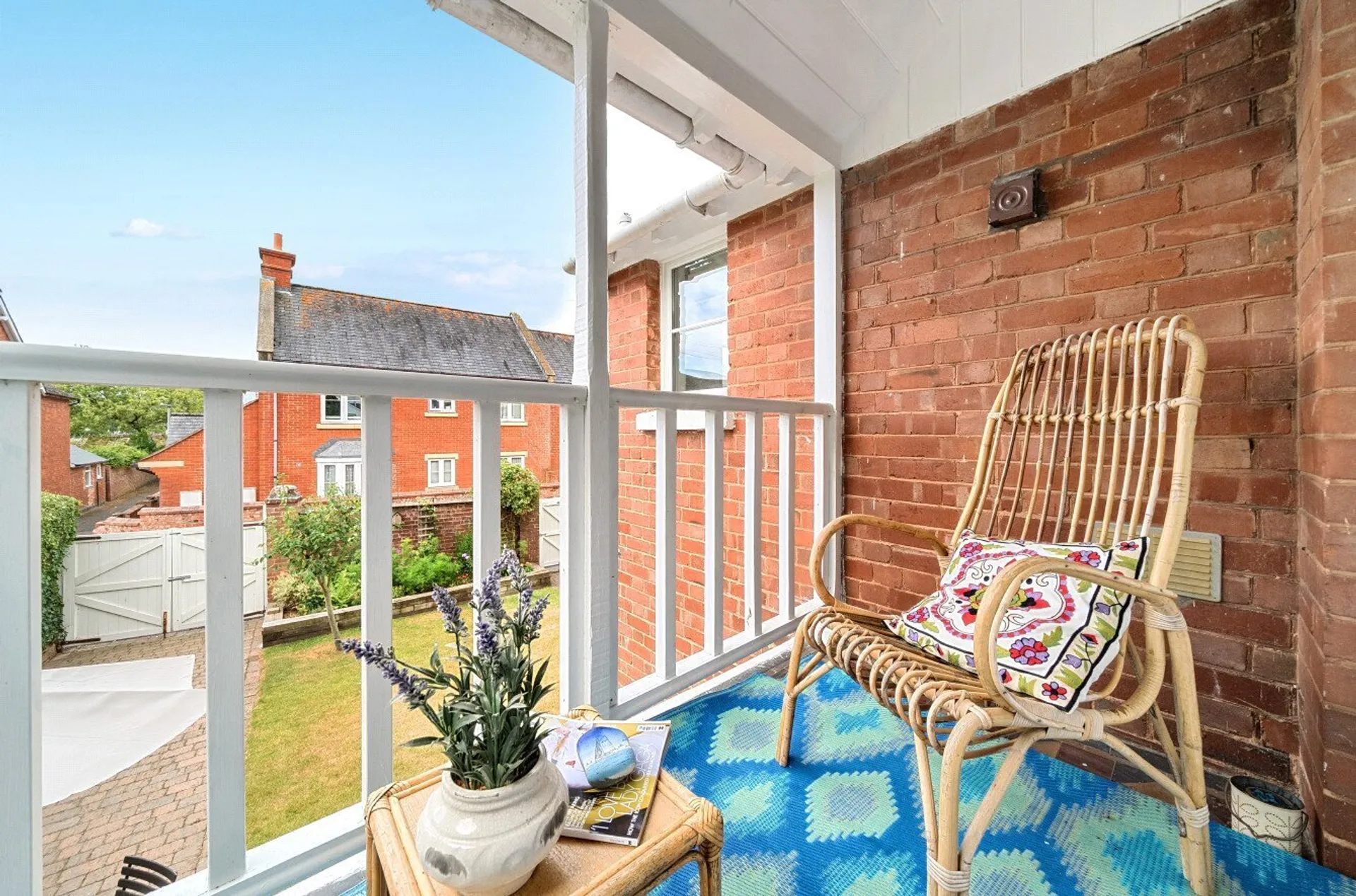 Property photo top 3