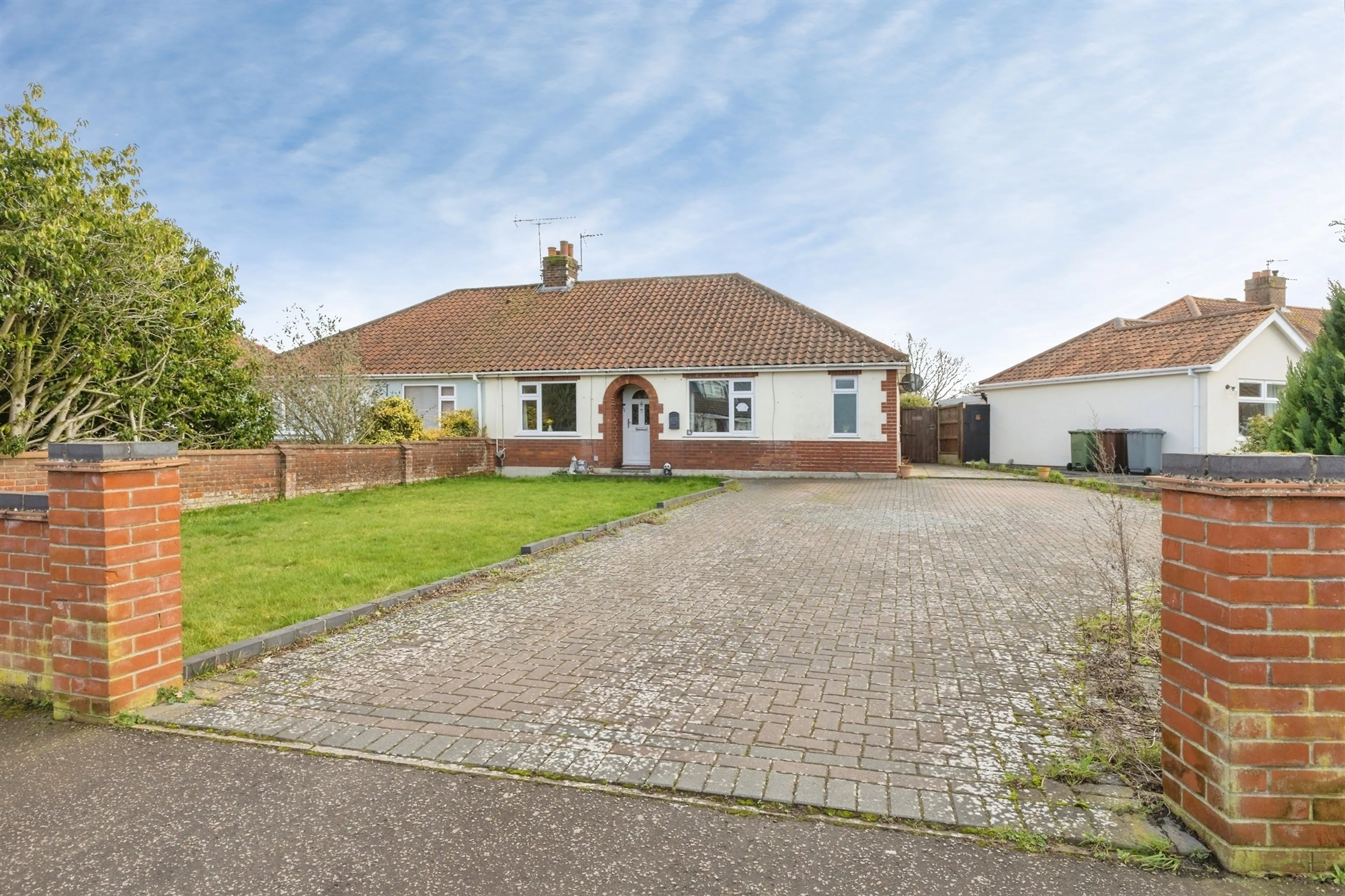 Property at Links Avenue, Norwich