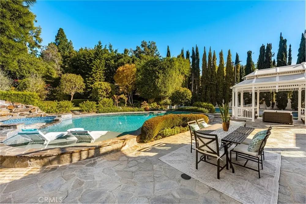 10412 Boca Canyon Dr, North Tustin, CA 92705