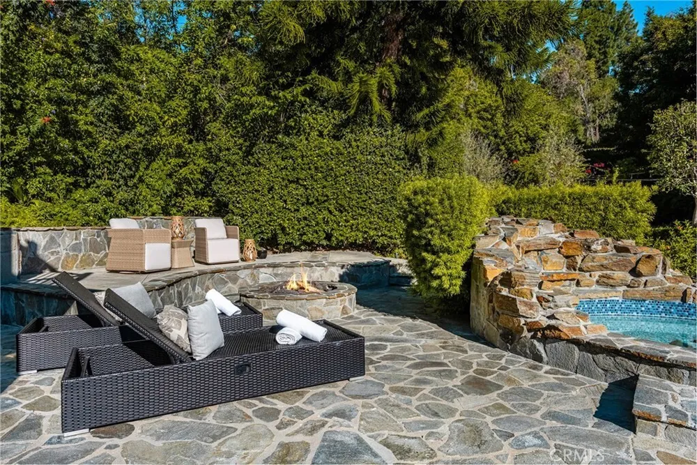 10412 Boca Canyon Dr, North Tustin, CA 92705