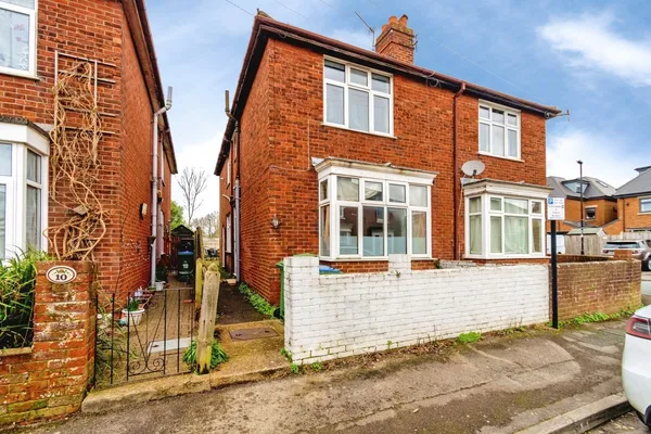 Almond Road, Southampton, Hampshire, ...