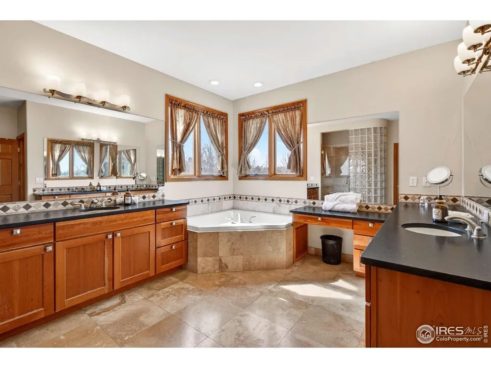 2018 Braeburn Ct, Longmont, CO 80503