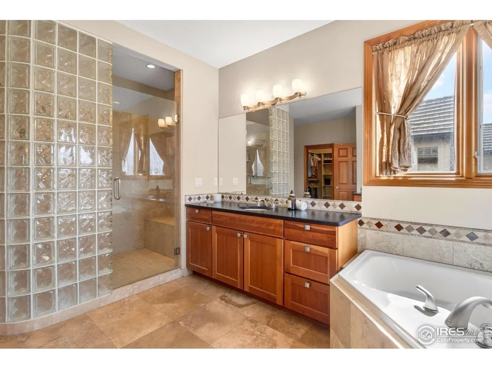 2018 Braeburn Ct, Longmont, CO 80503