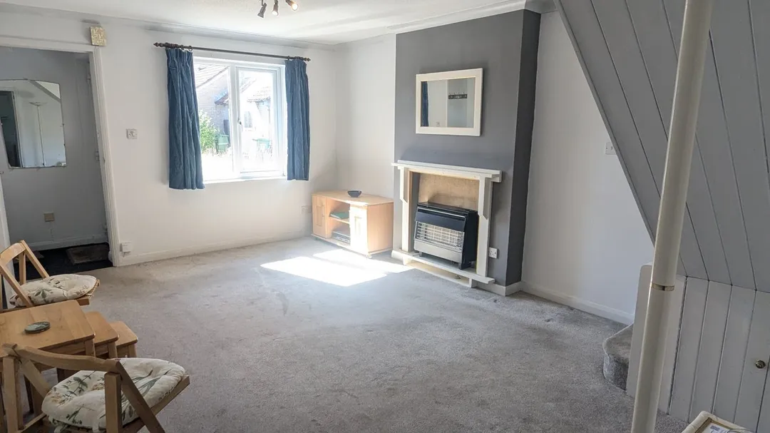https://mr0.homeflow-assets.co.uk/files/photo/image/46817/7226/_x_/50605283.jpg