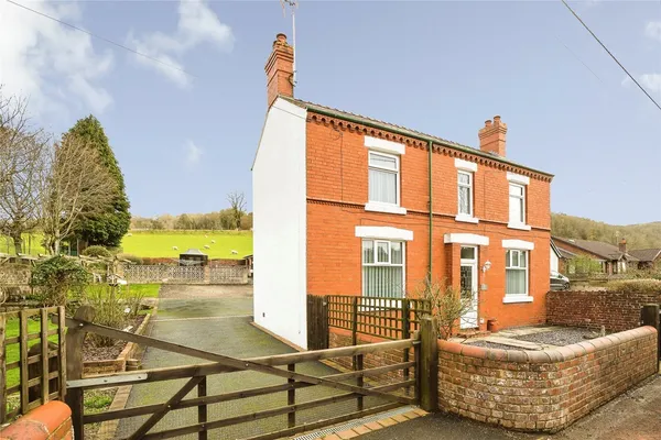 Llanfynydd, Wrexham, Flintshire, LL11