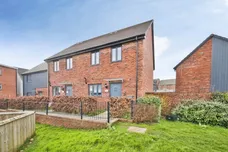 Chubb Close, Chard
