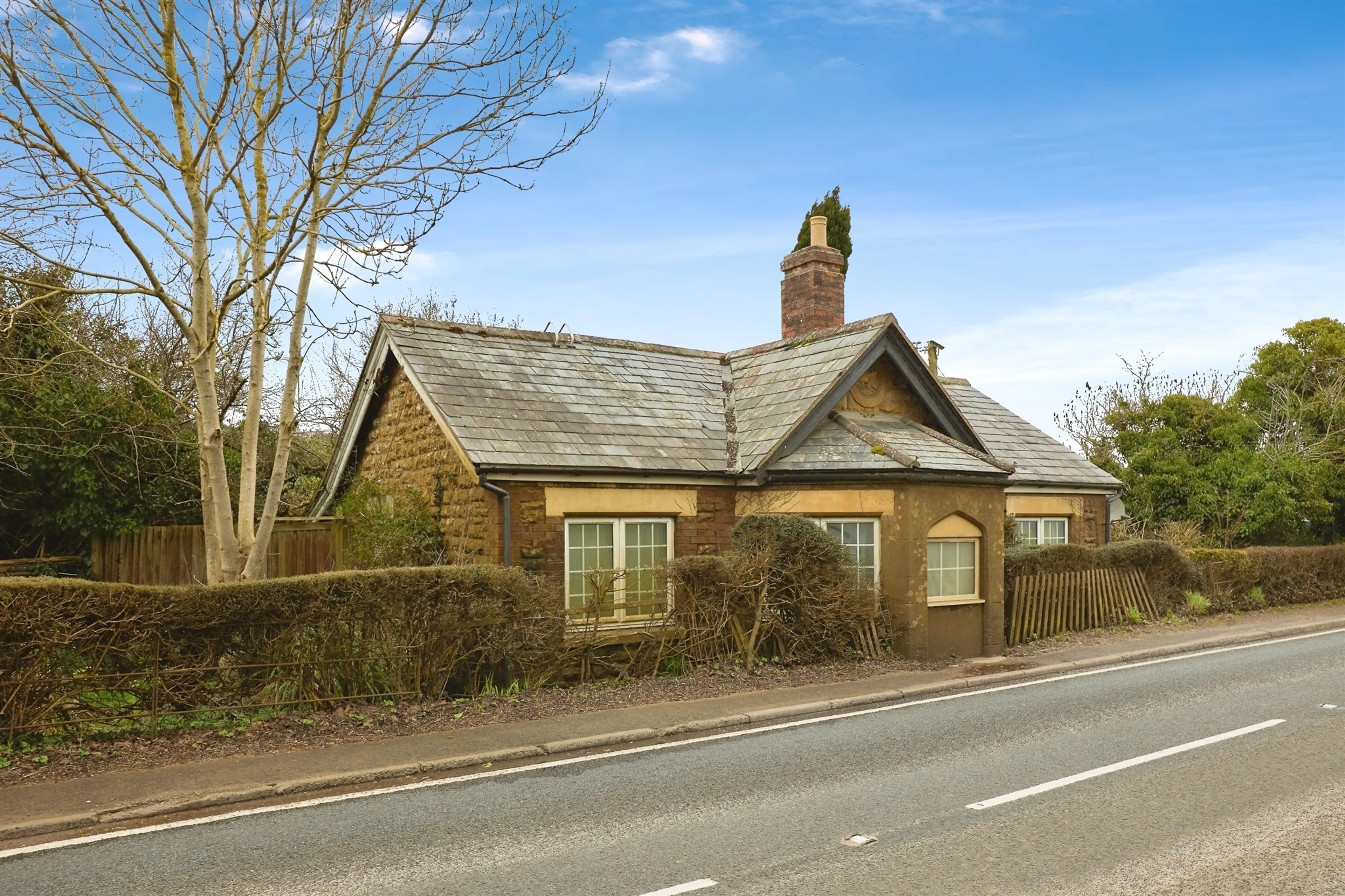 Property photo 0