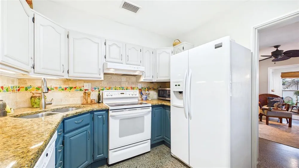 4319 S Cameron Ave, Tampa, FL 33611