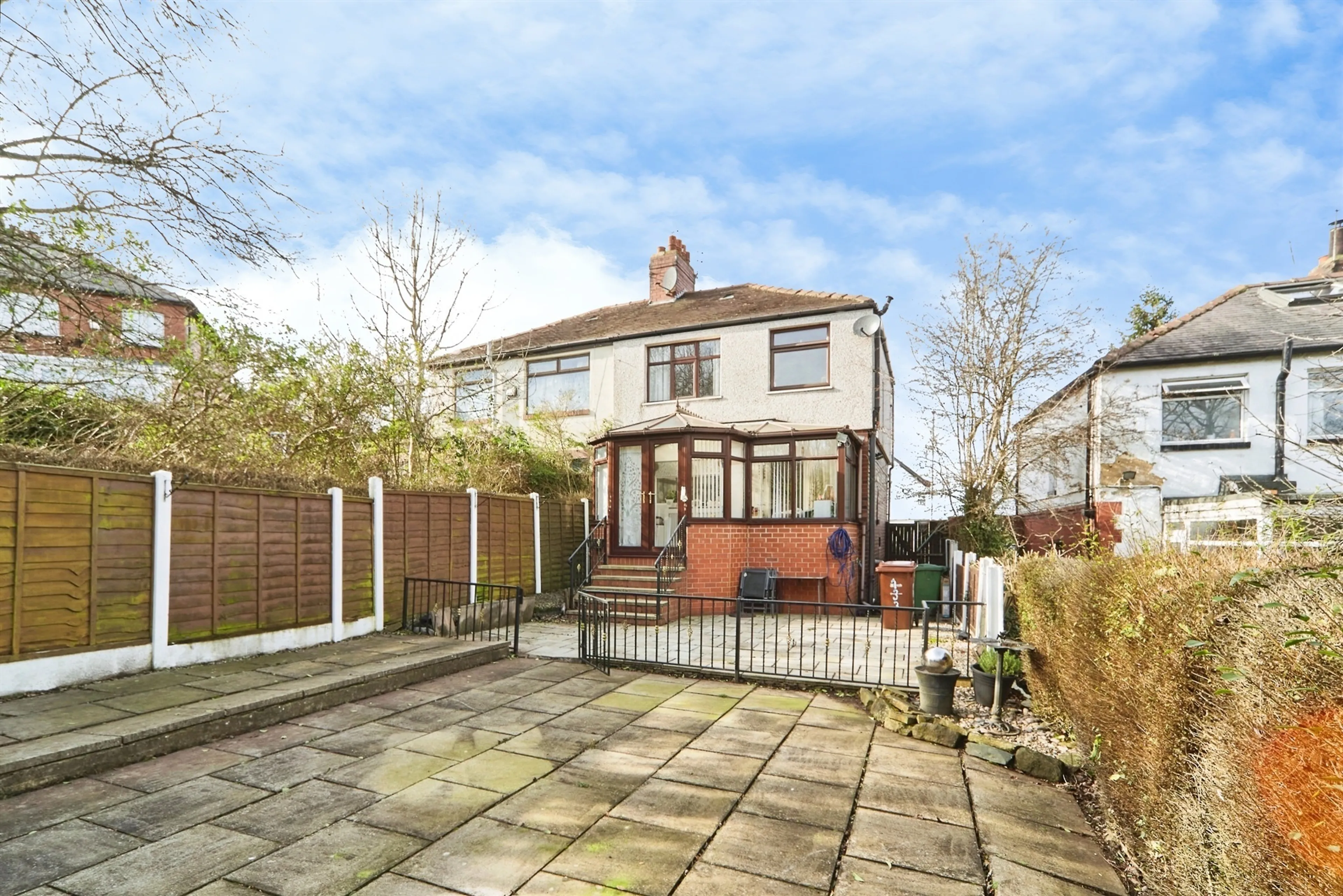 Property at Stonebridge Lane, Leeds