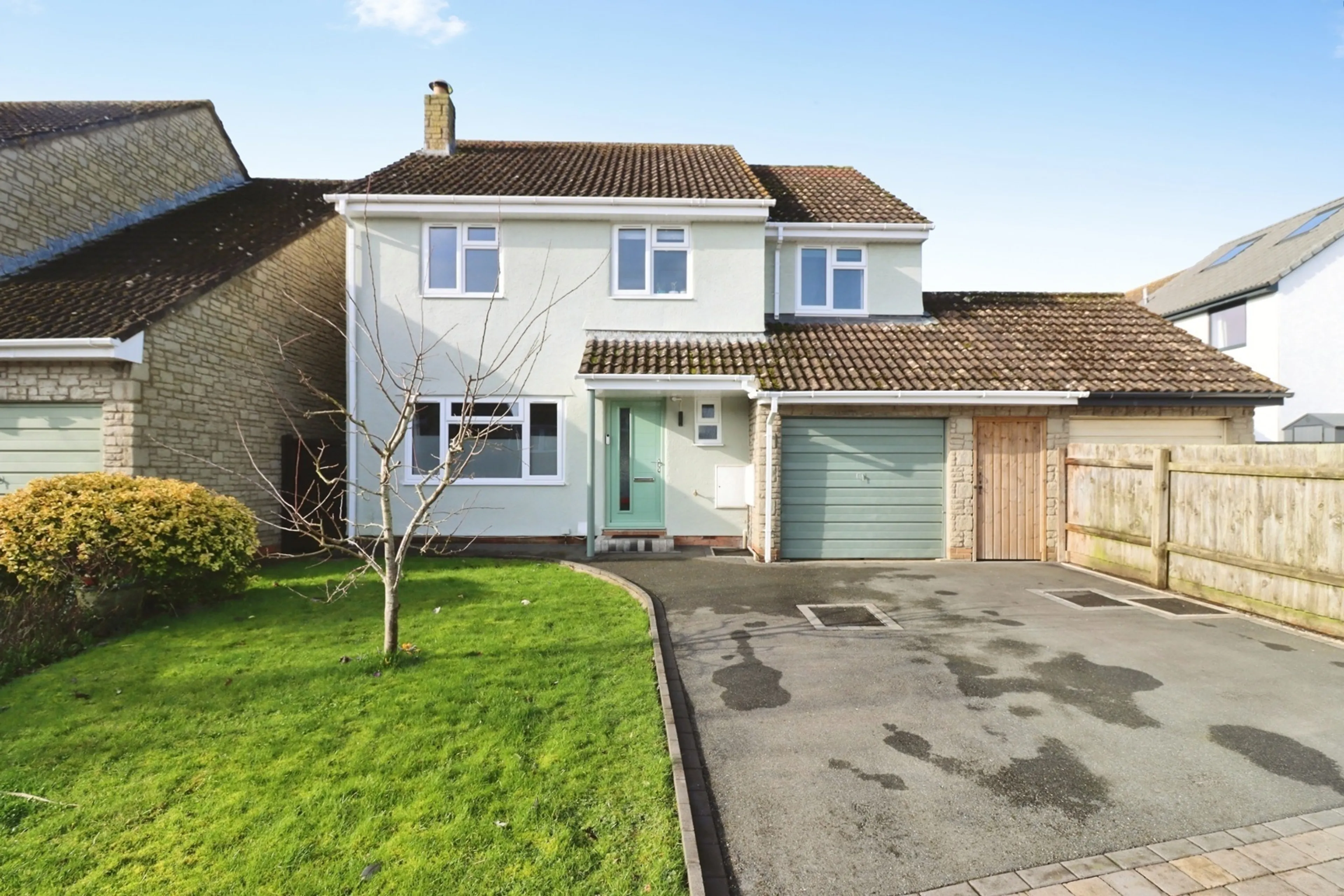 Property photo 0
