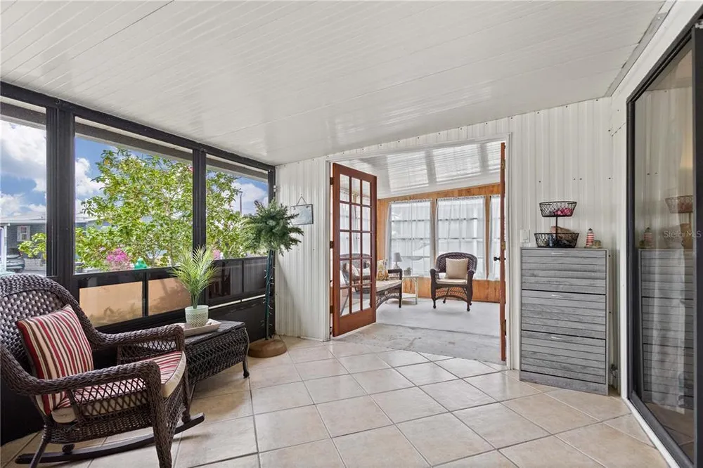 2100 Kings Hwy, Port Charlotte, FL 33980