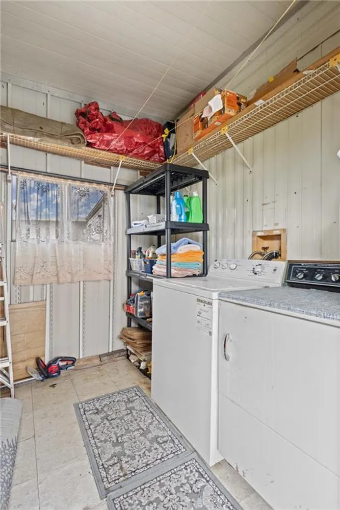 2100 Kings Hwy, Port Charlotte, FL 33980
