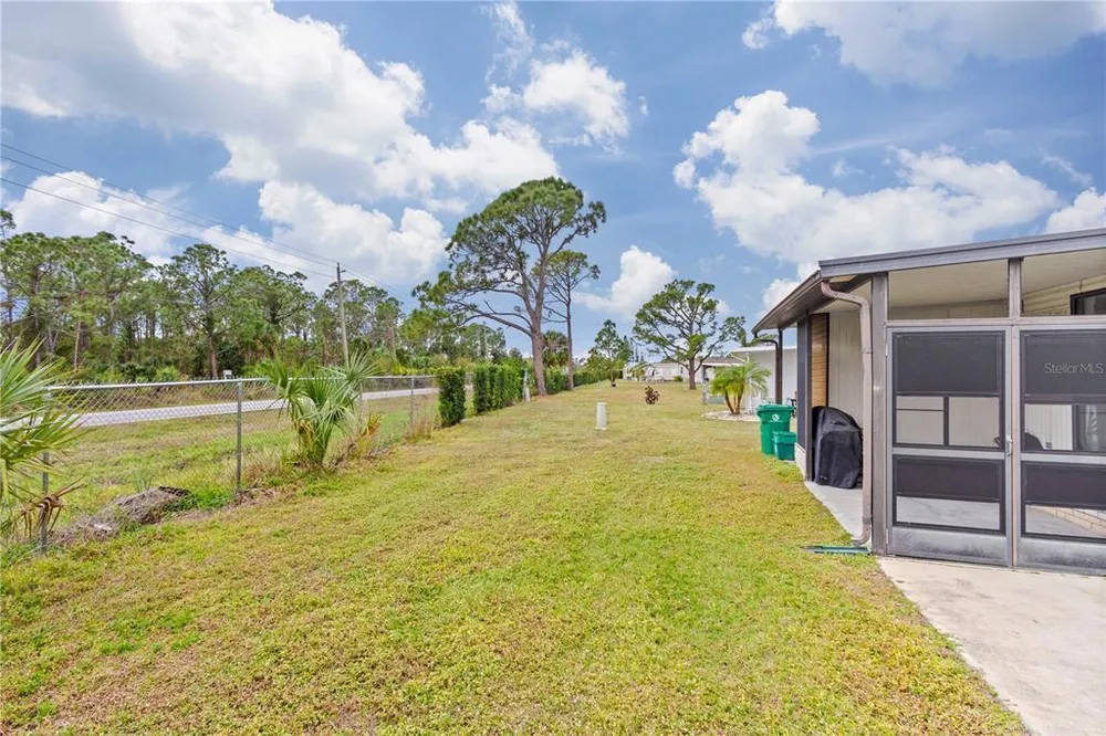 2100 Kings Hwy, Port Charlotte, FL 33980
