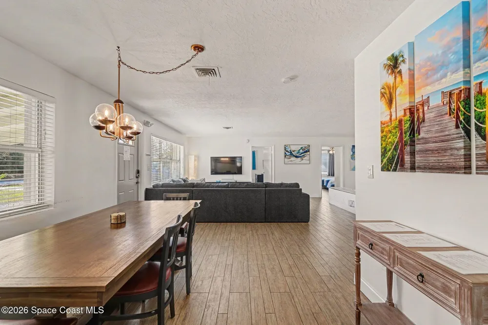 925 Samar Rd, Cocoa Beach, FL 32931