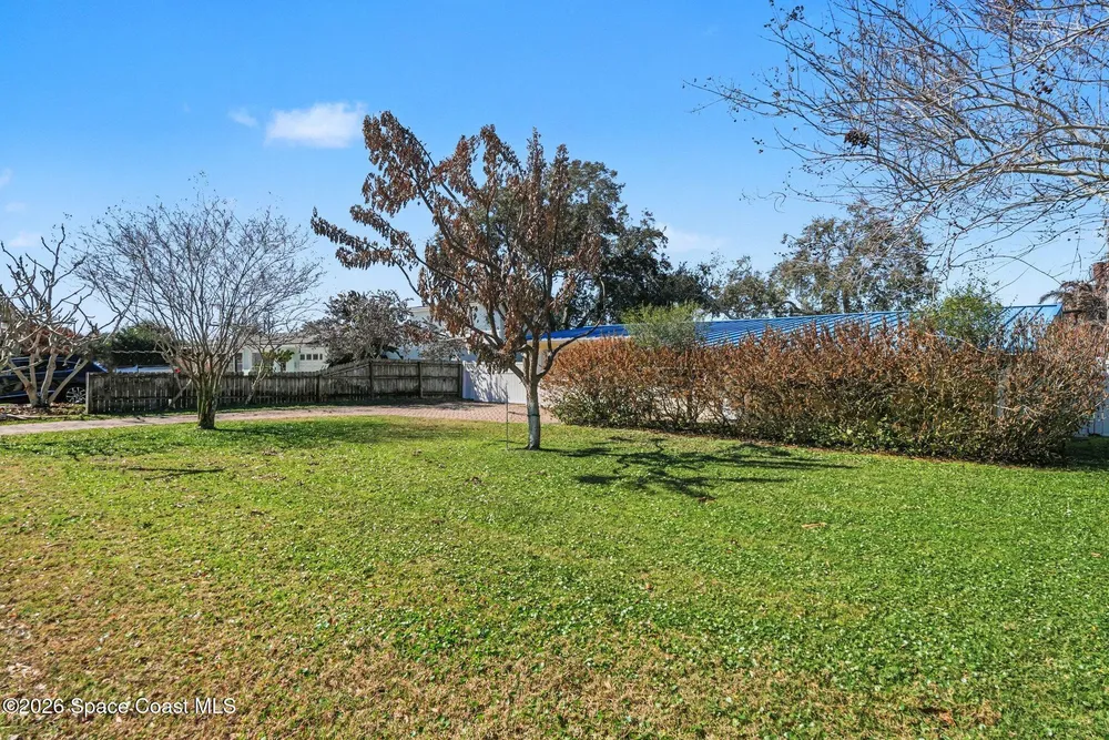 925 Samar Rd, Cocoa Beach, FL 32931