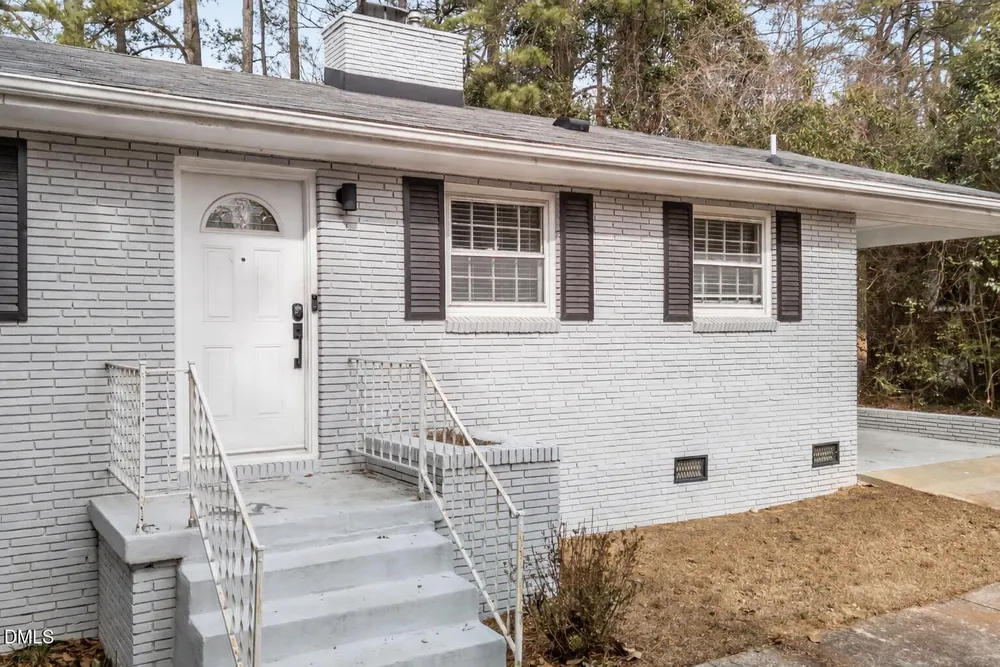 2613 Poole Rd, Raleigh, NC 27610
