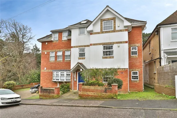 Alumdale Road, Alum Chine, Bournemout...