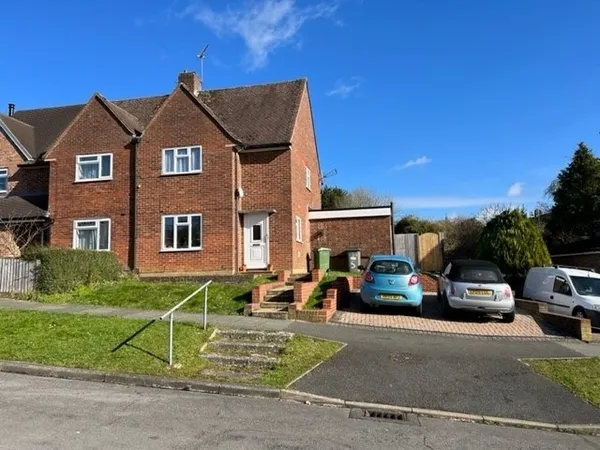Fox Lane, Winchester