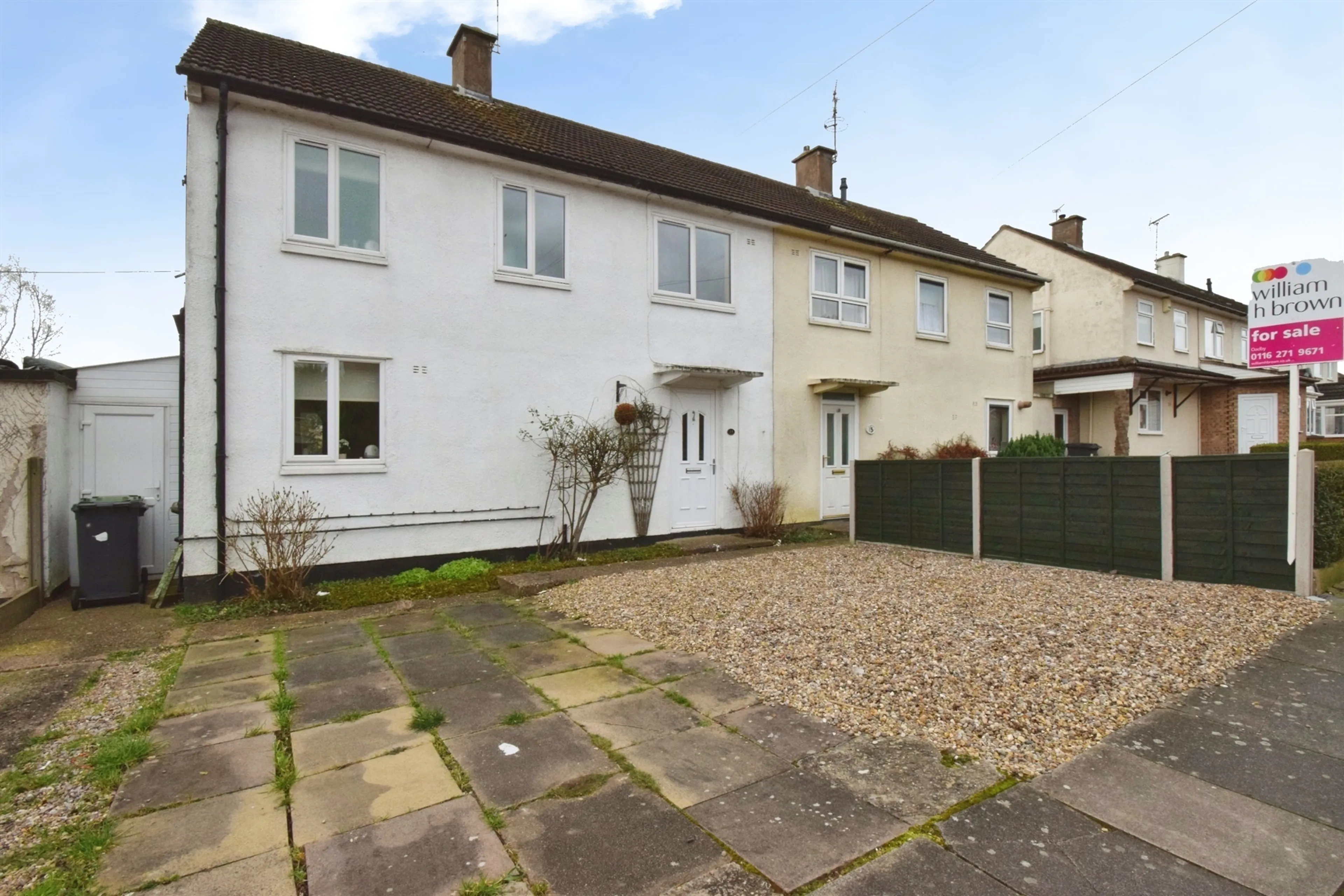 Property at Whitteney Drive North, Leicester